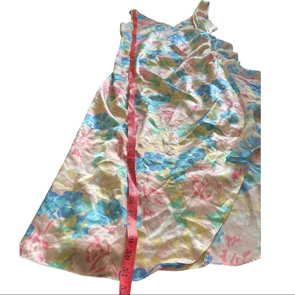 Vintage Victoria’s Secret gold label ruffled wrap slip dress - Picture 14 of 16